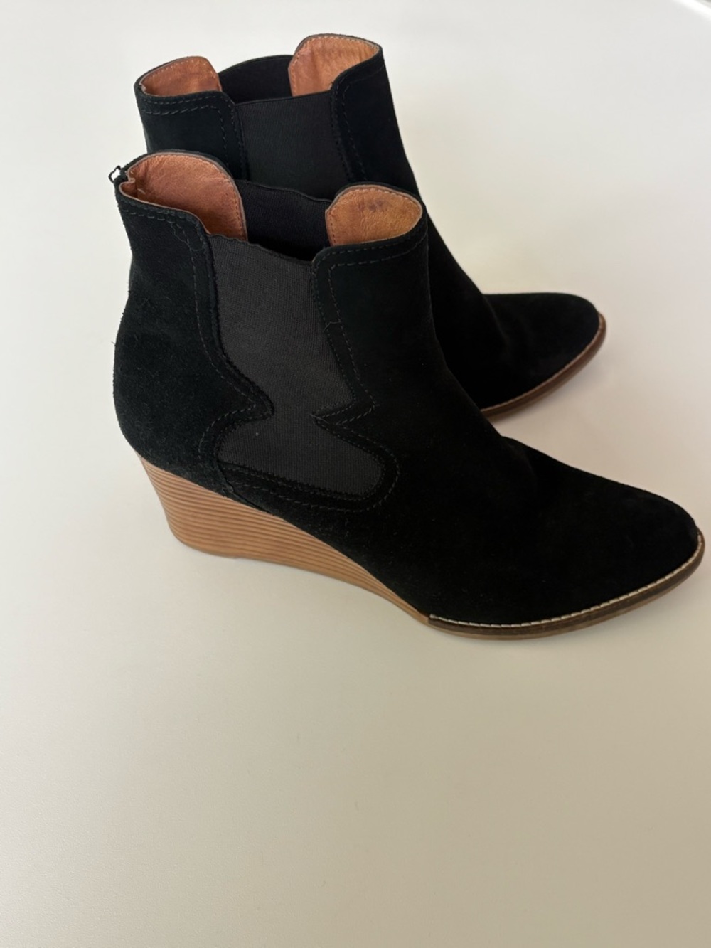 Andre' Assous Palmer Suede Boots Booties in Black Wedge Western Boho Size 9